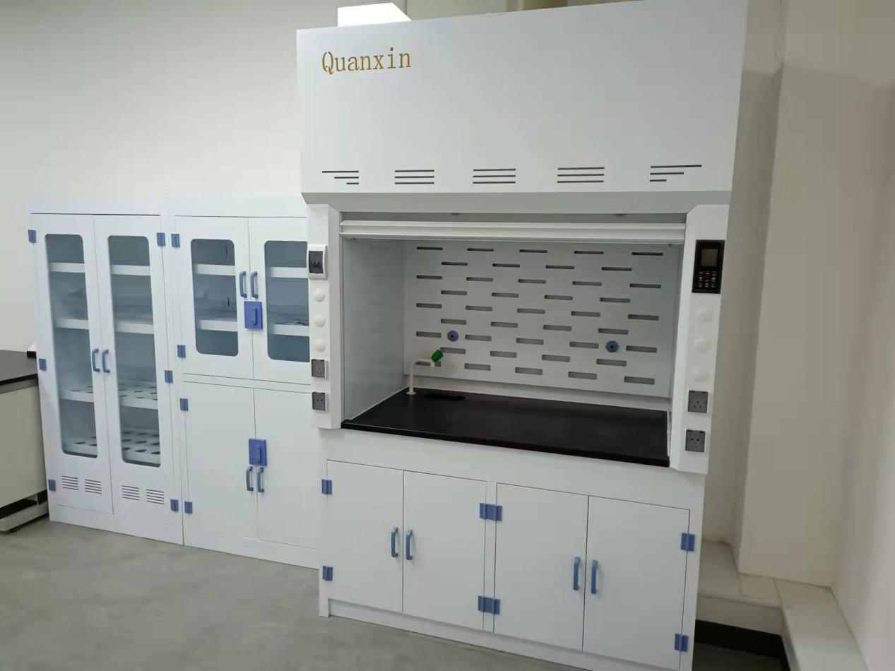 實驗室家具的選擇與保養(yǎng)維護